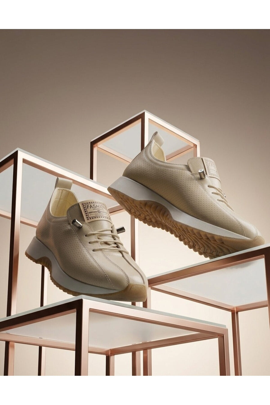 Kadın Bej Fashion Delikli Ortopedik Rahat Spor Ayakkabı LND4174