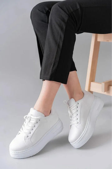 Beyaz Kadın Bağcıklı Yüksek Taban Sneaker LND4062
