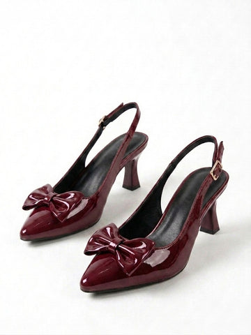 Kadın Bordo Rugan Papyonlu 7cm Topuklu Ayakkabı LND3214